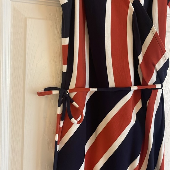 💙🧡Orange and Navy tulip hem dress🧡💙 - Picture 6 of 7